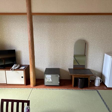 Horoshin Onsen Hotarukan Numata  外观 照片
